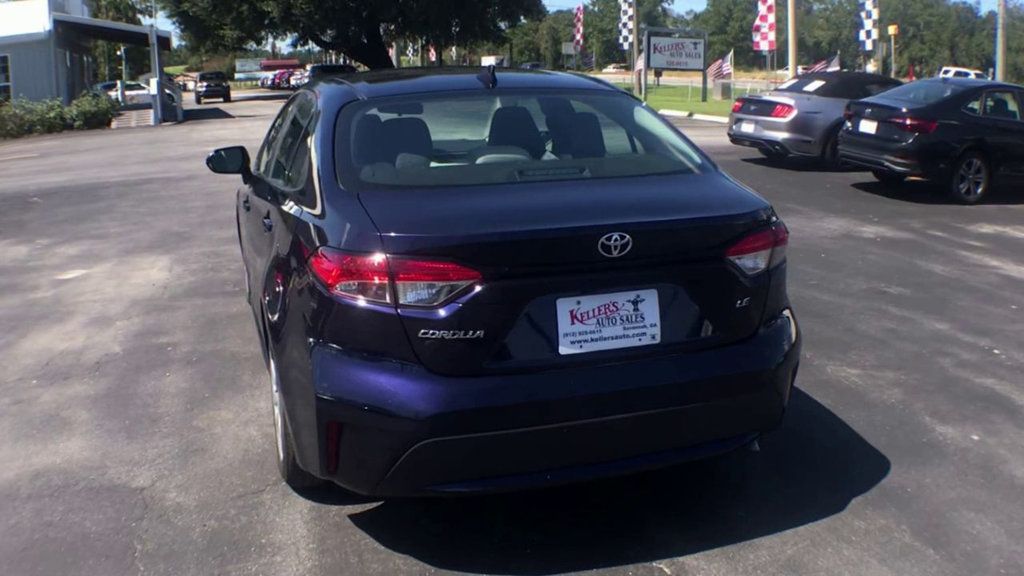 2020 Toyota Corolla LE photo 7