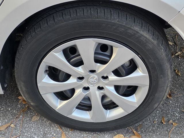 2020 Toyota Corolla LE CVT - 22966495 - 29