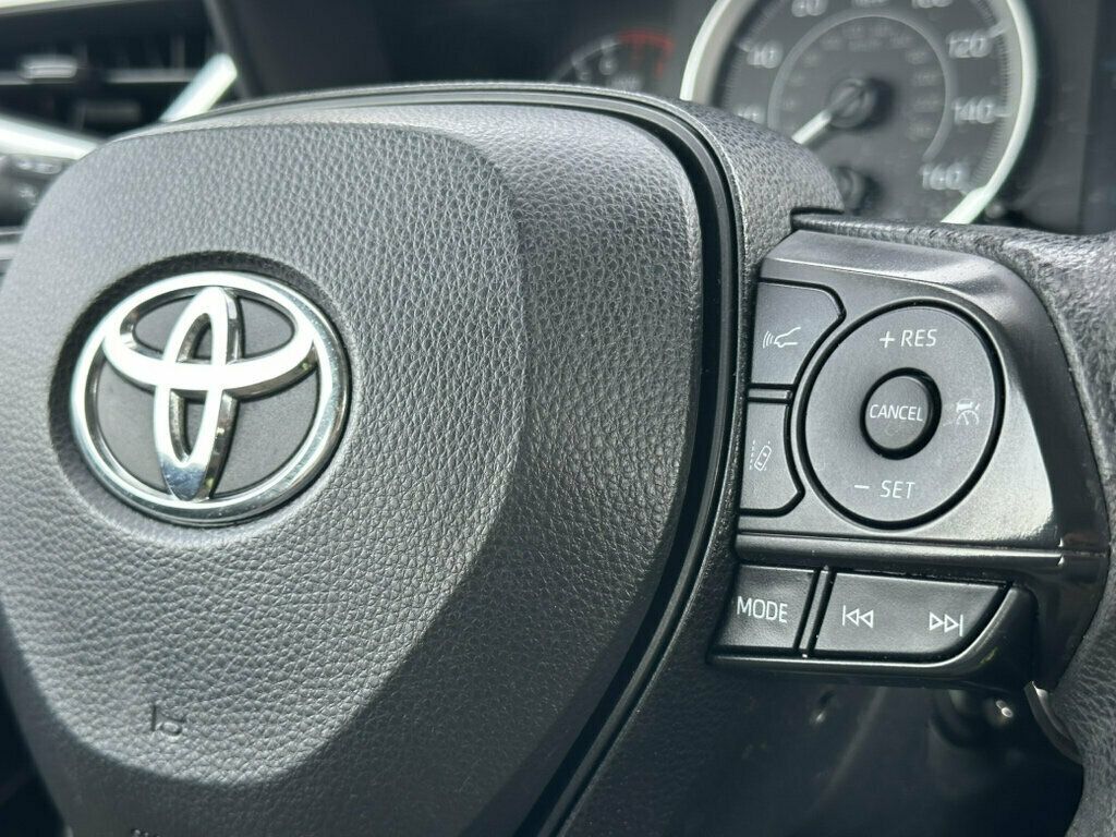 2020 Toyota Corolla LE CVT - 23066280 - 22