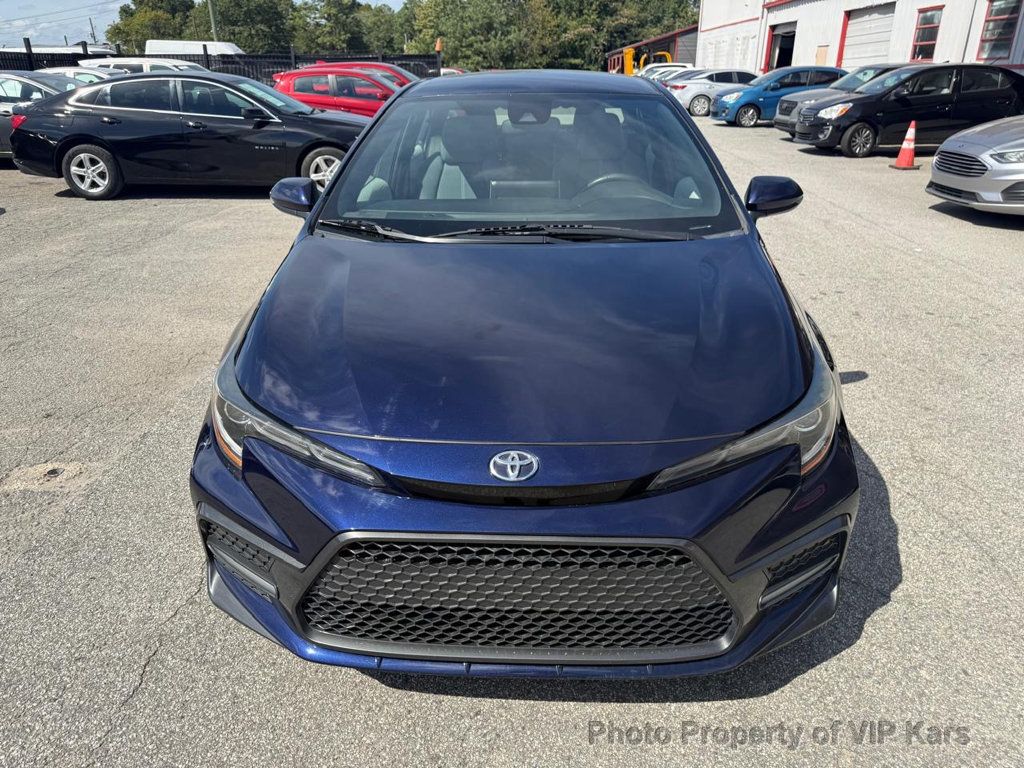 2020 Toyota Corolla SE photo 3
