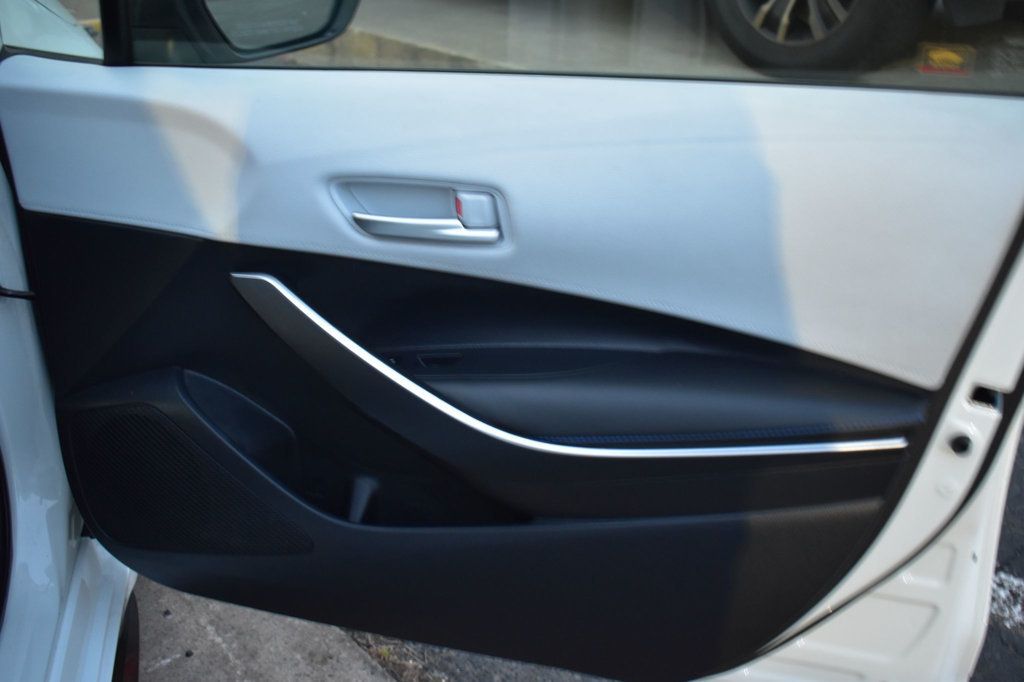 2020 Toyota Corolla SE CVT - 22943432 - 37