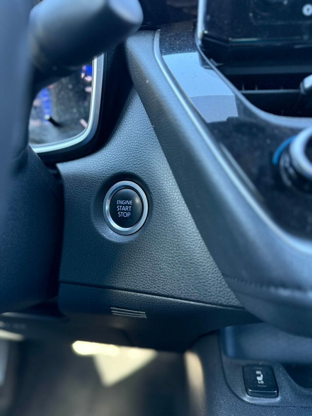 2020 Toyota Corolla XSE CVT - 22952775 - 18