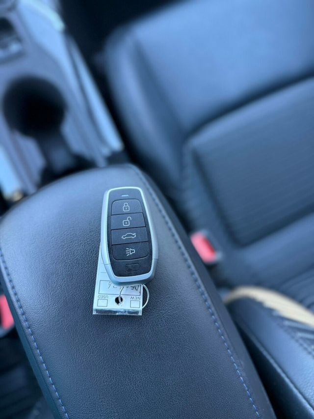 2020 Toyota Corolla XSE CVT - 22952775 - 23