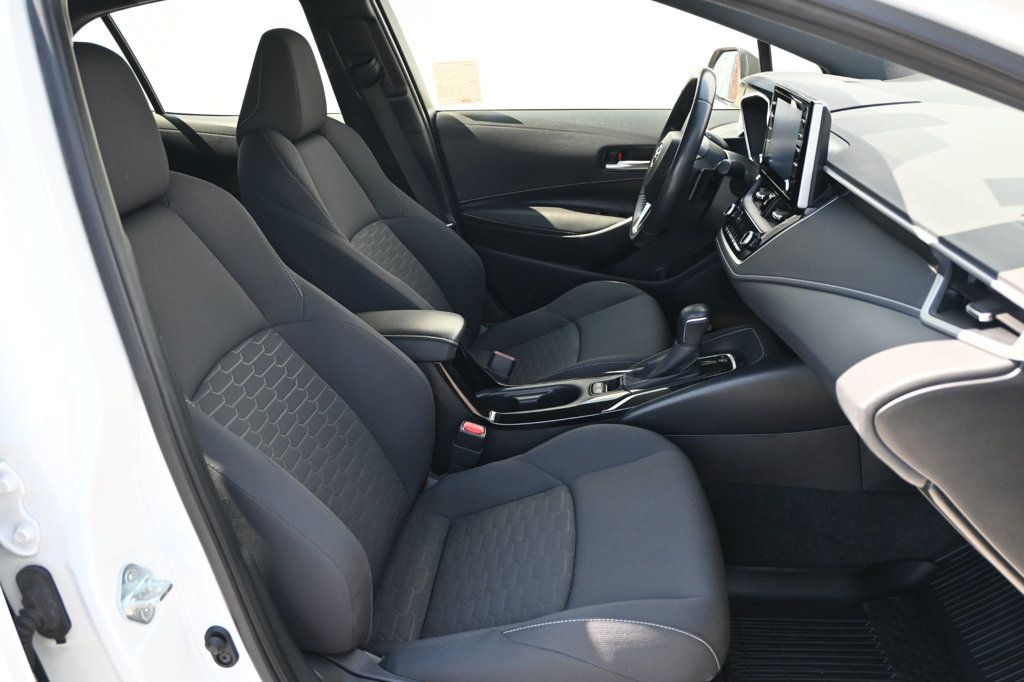 2020 Toyota Corolla SE photo 11