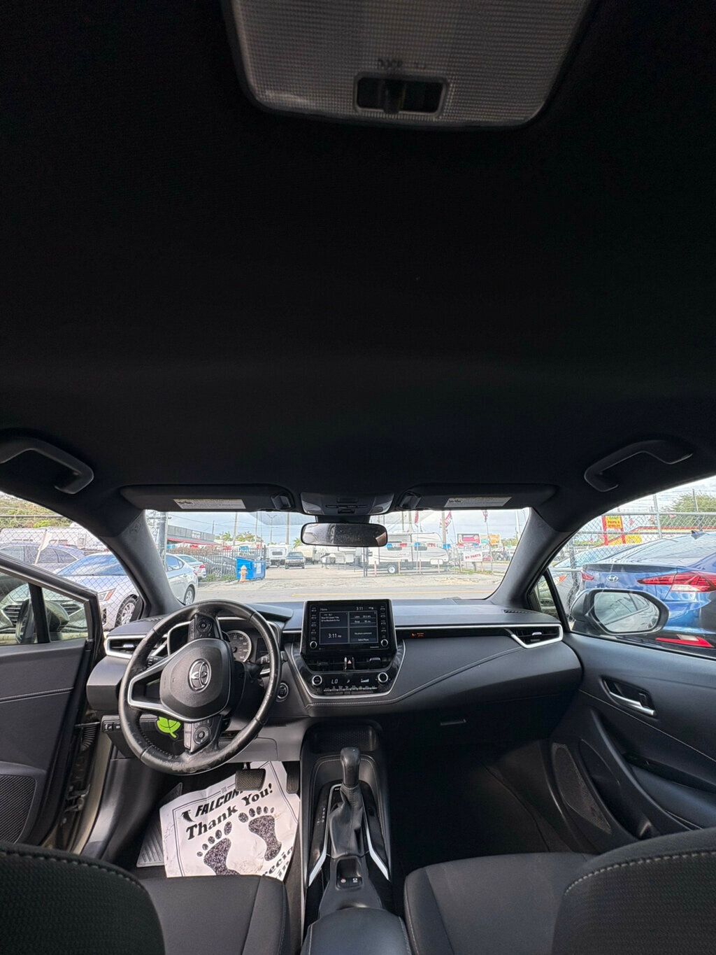 2020 Toyota Corolla Hatchback SE CVT - 22953419 - 9