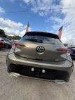 2020 Toyota Corolla Hatchback SE CVT - 22953419 - 4