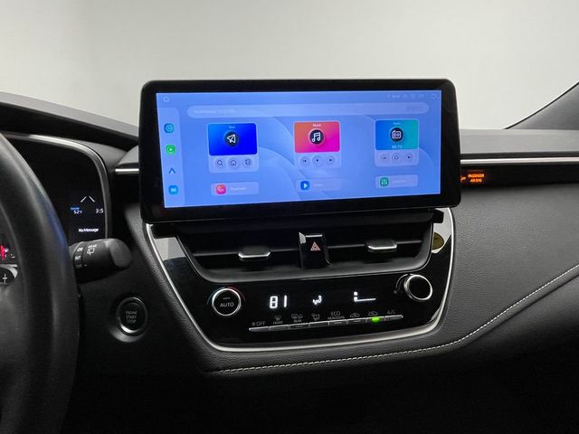 2020 Toyota Corolla Hatchback SE CVT - 22968012 - 24