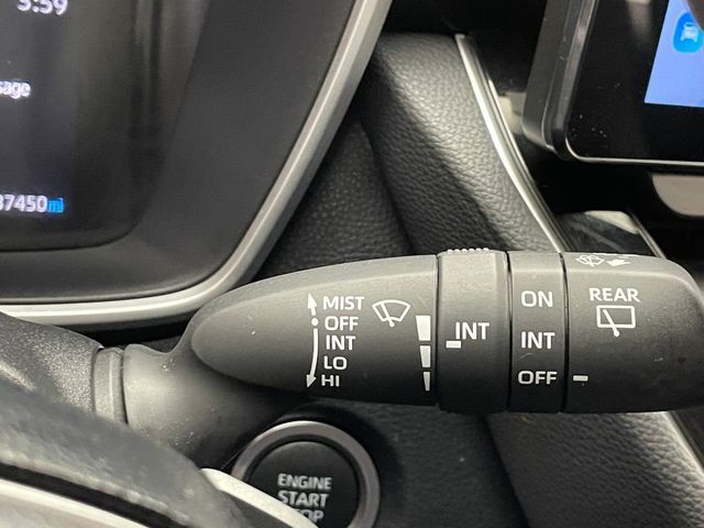 2020 Toyota Corolla Hatchback SE CVT - 22968012 - 30