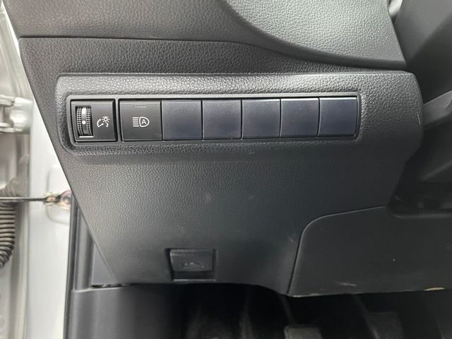 2020 Toyota Corolla Hatchback SE Manual - 22986346 - 18