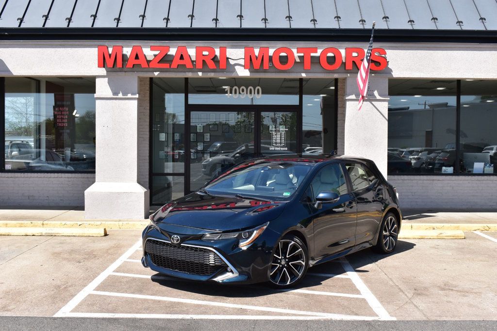 2020 Toyota Corolla Hatchback XSE CVT - 23013812 - 1