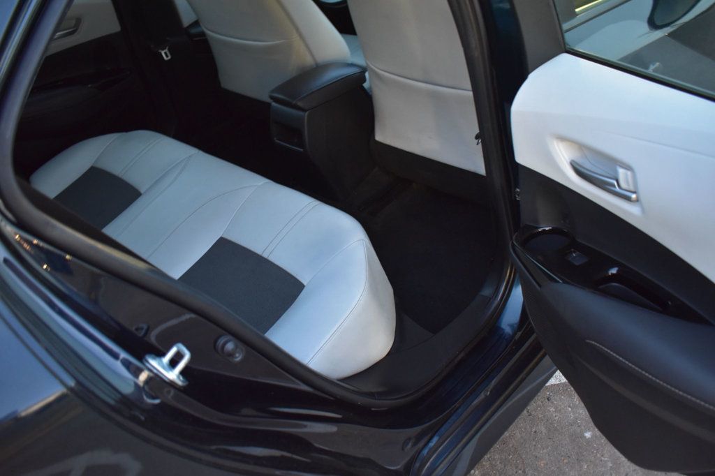 2020 Toyota Corolla Hatchback XSE CVT - 23013812 - 23