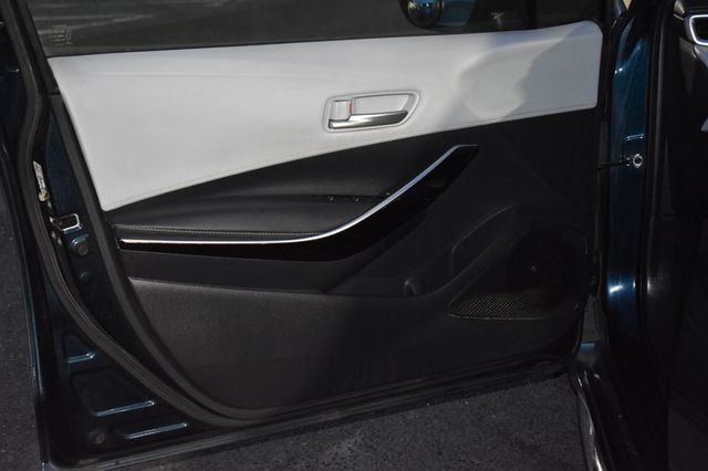 2020 Toyota Corolla Hatchback XSE CVT - 23013812 - 35