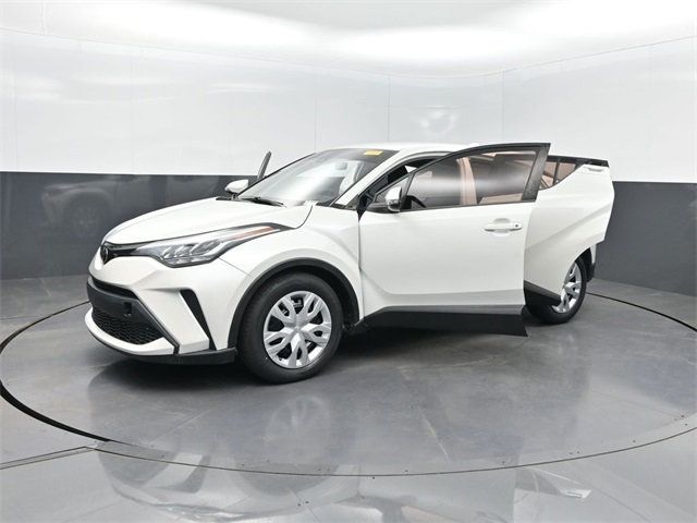 2020 Toyota C-HR LE photo 28