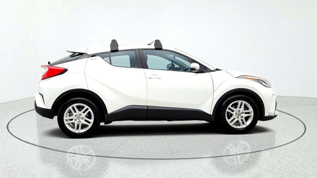 2020 Toyota C-HR LE FWD w/ 17'' Alloy Wheels - 23096098 - 3