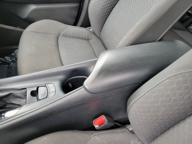 2020 Toyota C-HR LE Sport Utility 4D - 22932908 - 21