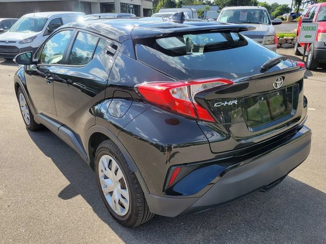 2020 Toyota C-HR LE Sport Utility 4D - 22932908 - 4