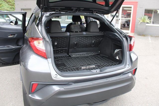 2020 Toyota C-HR XLE FWD - 22923296 - 17