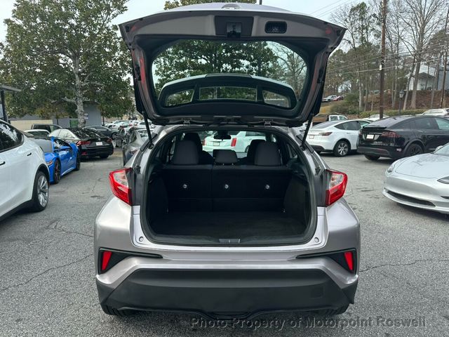 2020 Toyota C-HR XLE FWD - 22971355 - 6