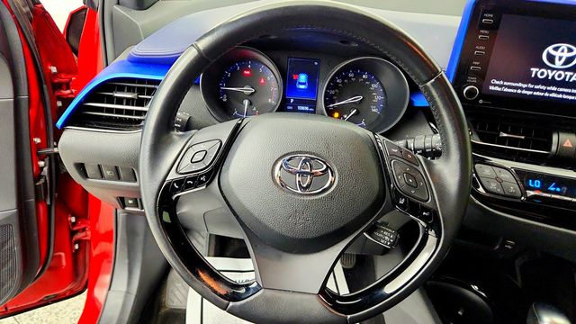 2020 Toyota C-HR XLE FWD - 23100396 - 10