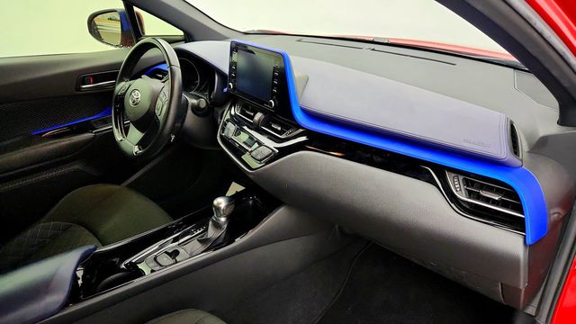 2020 Toyota C-HR XLE FWD - 23100396 - 18
