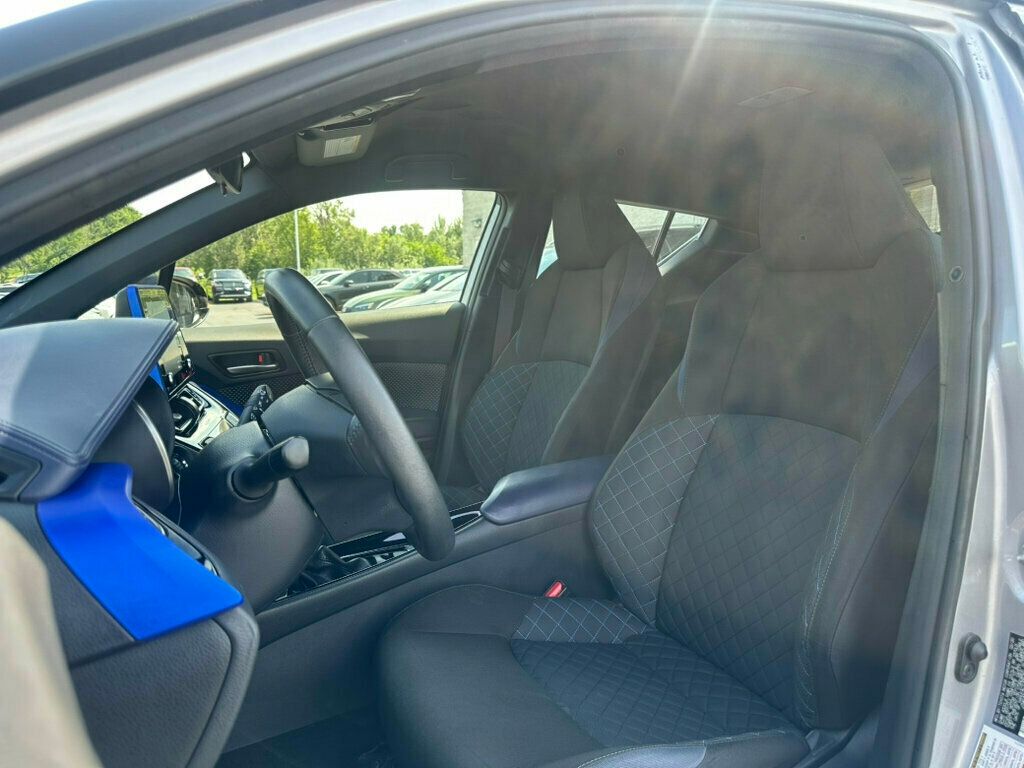 2020 Toyota C-HR XLE FWD - 23053093 - 12