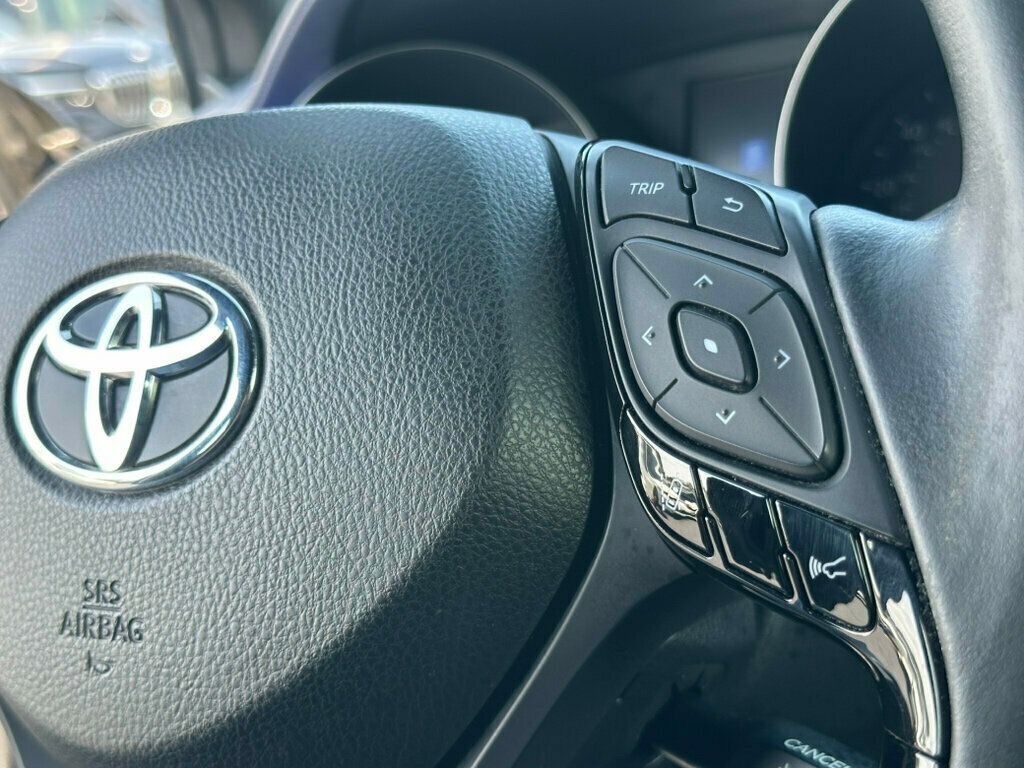 2020 Toyota C-HR XLE FWD - 23053093 - 23