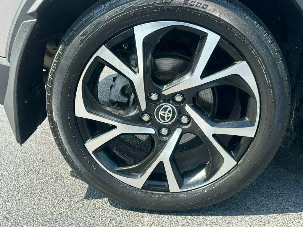 2020 Toyota C-HR XLE FWD - 23053093 - 28
