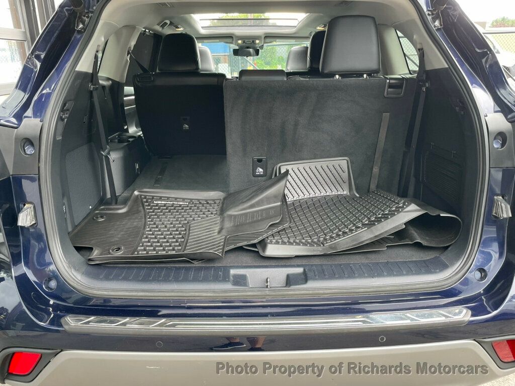 2020 Toyota Highlander Hybrid Platinum photo 18