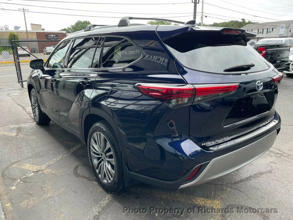 2020 Toyota Highlander Hybrid Platinum photo 5