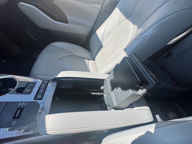 2020 Toyota Highlander Hybrid Platinum FWD - 23094620 - 9