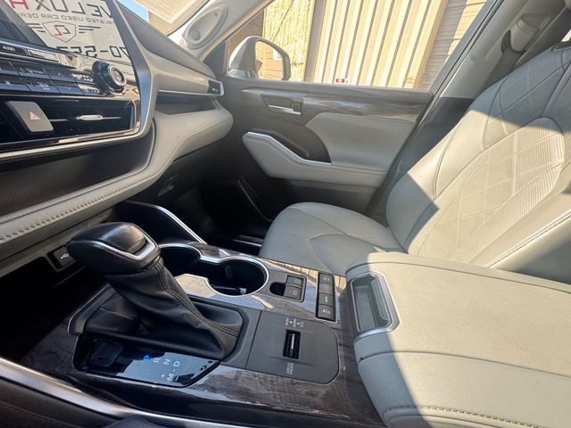 2020 Toyota Highlander Hybrid Platinum FWD - 23094620 - 8