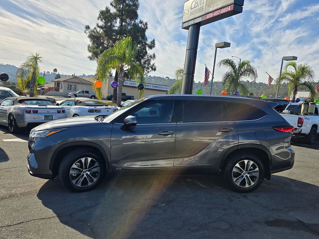 2020 Toyota Highlander Hybrid XLE AWD - 22624676 - 5