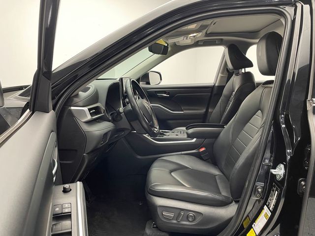 2020 Toyota Highlander Hybrid XLE AWD - 22937512 - 11