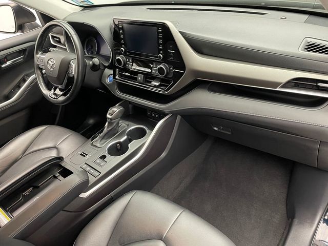 2020 Toyota Highlander Hybrid XLE AWD - 22937512 - 18