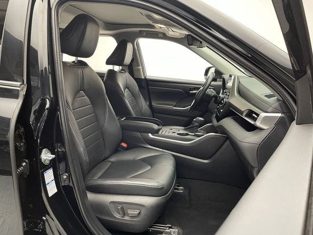2020 Toyota Highlander Hybrid XLE AWD - 22937512 - 20