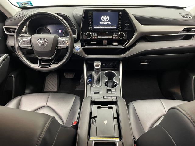 2020 Toyota Highlander Hybrid XLE AWD - 22937512 - 21
