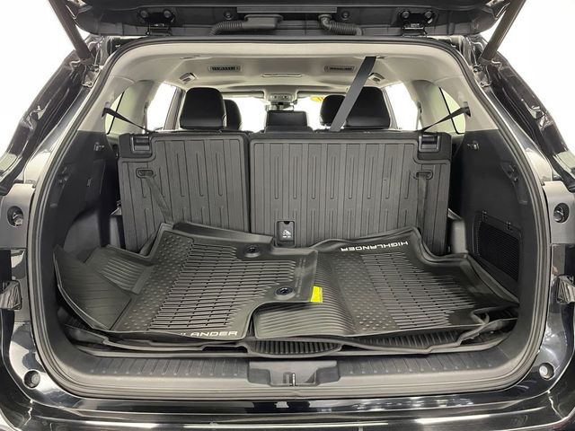 2020 Toyota Highlander Hybrid XLE AWD - 22937512 - 40