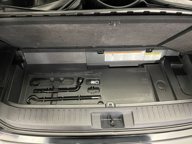 2020 Toyota Highlander Hybrid XLE AWD - 22937512 - 42