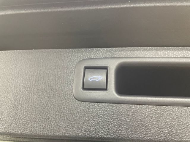 2020 Toyota Highlander Hybrid XLE AWD - 22937512 - 43