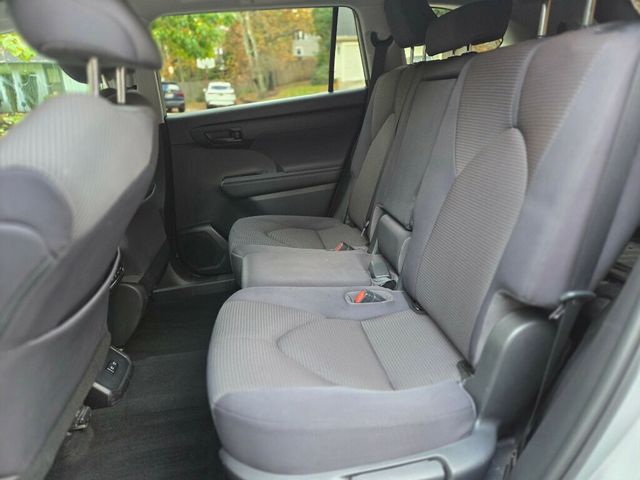 2020 Toyota Highlander L AWD - 22944371 - 12