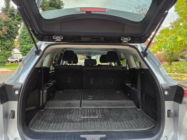 2020 Toyota Highlander L AWD - 22944371 - 16