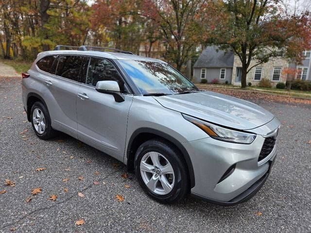 2020 Toyota Highlander L AWD - 22944371 - 7