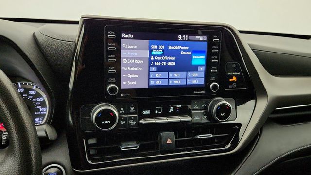 2020 Toyota Highlander L AWD - 22949774 - 16