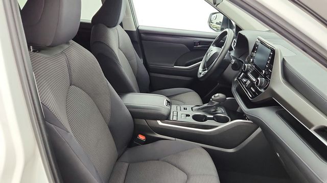 2020 Toyota Highlander L AWD - 22949774 - 24