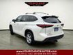 2020 Toyota Highlander LE AWD - 23023444 - 2
