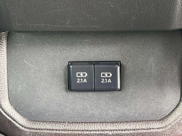 2020 Toyota Highlander LE AWD - 23023444 - 29