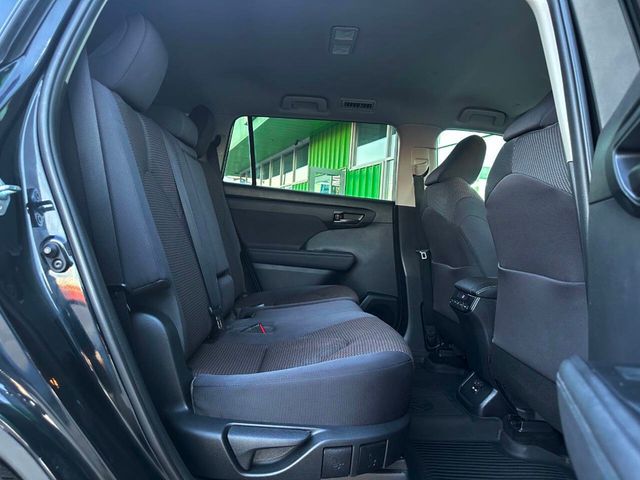 2020 Toyota Highlander LE AWD - 22947826 - 14