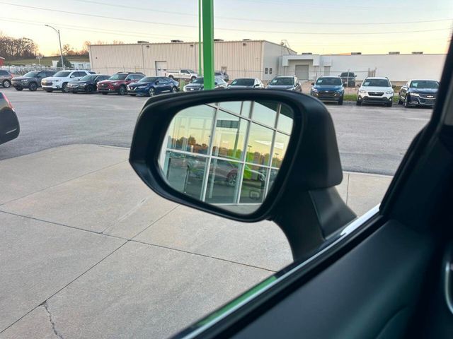 2020 Toyota Highlander LE AWD - 22947826 - 19