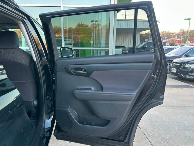 2020 Toyota Highlander LE AWD - 22947826 - 22