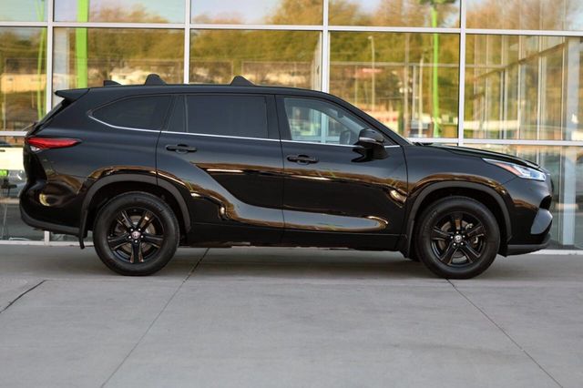 2020 Toyota Highlander LE AWD - 22947826 - 7